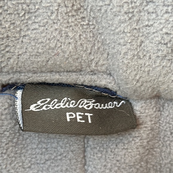 Eddie Bauer fleece lined waterproof jacket - Picture 8 of 11